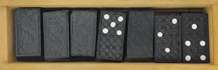 Dominospiel in Holzkästchen  - Bild 3
