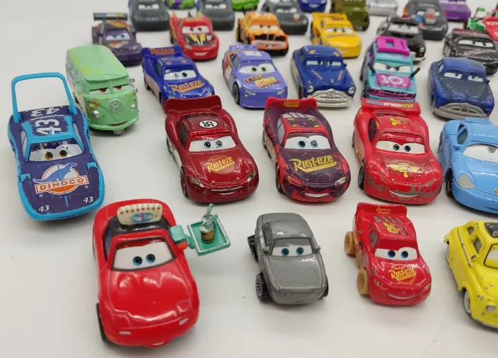  Mattel Disney/Pixar Cars Spielzeugautos 50 Stück - Bild 7