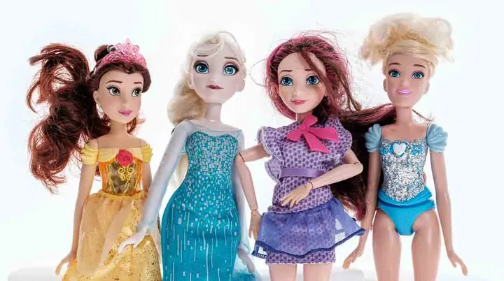 Hasbro Disney Puppen Konvolut 6 Stück - Bild 1