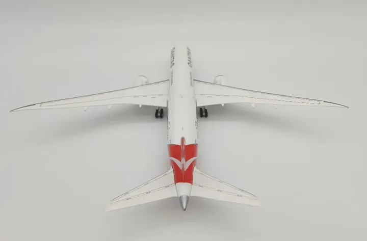 Miniatur-Modell-Flugzeug - QANTAS Boeing 787-9 Dreamliner - Bild 4