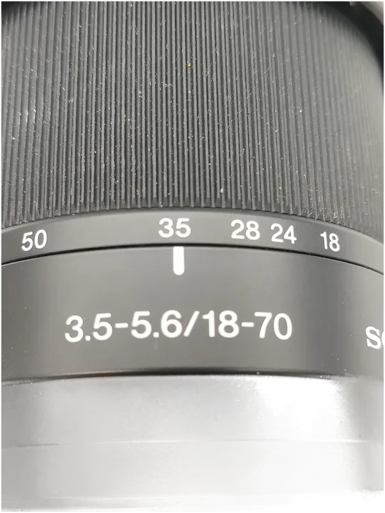 SONY DT 3,5-5,6/18-70 mm Zoom-Objektiv - Bild 3