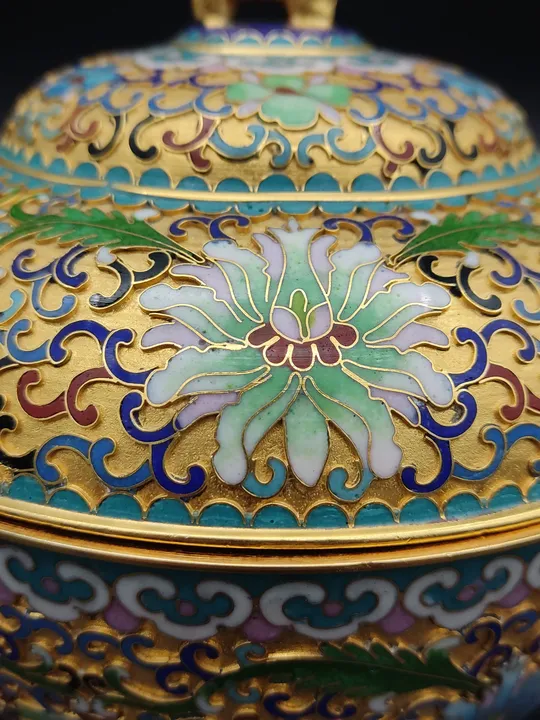 Chinesische Cloisonné Deckeldose aus Emaille - Bild 7