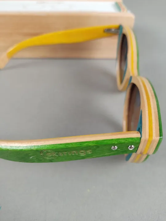 SK8RINGS - Sonnebrille aus recycelten Skateboards - Bild 5