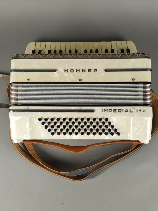 Hohner Imperial IVa - Akkordeon aus den 30er-Jahren inkl. Koffer  - Bild 1