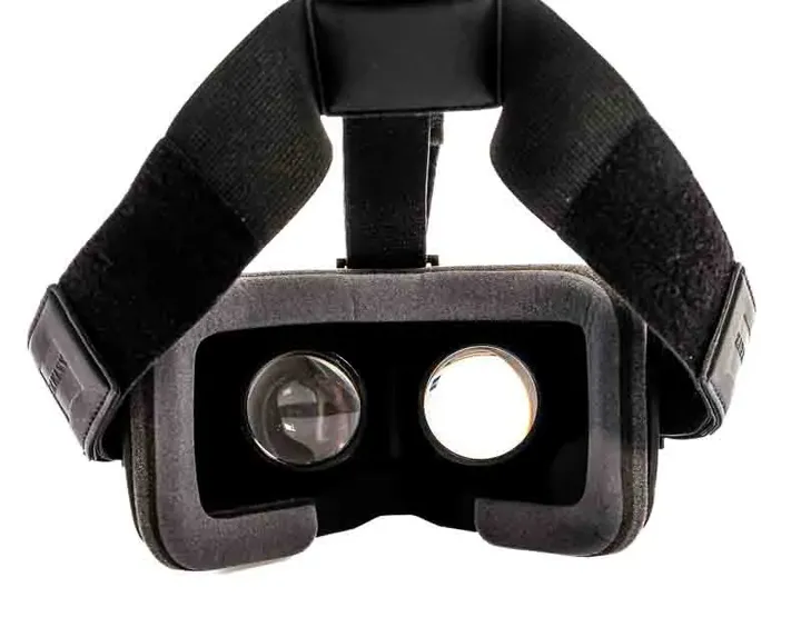 VR-Brille ZEISS VR ONE Plus mit Originalkarton - Bild 2