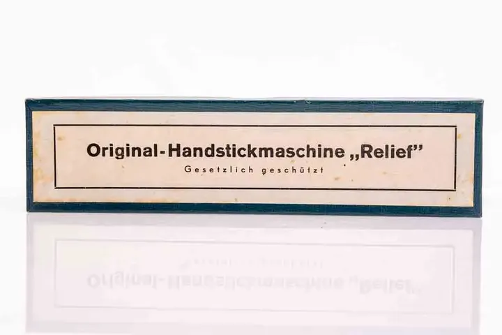 Vintage Original Handstickmaschine - Bild 2