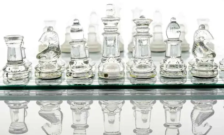 Schachspiel aus Glas inkl. Dame - Bild 5