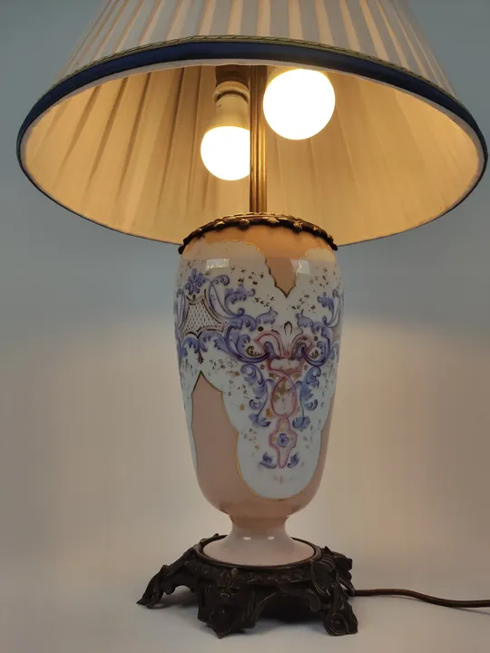 Tischlampe mit Porzellanfuß / Creme-Rose-Lila - Bild 3