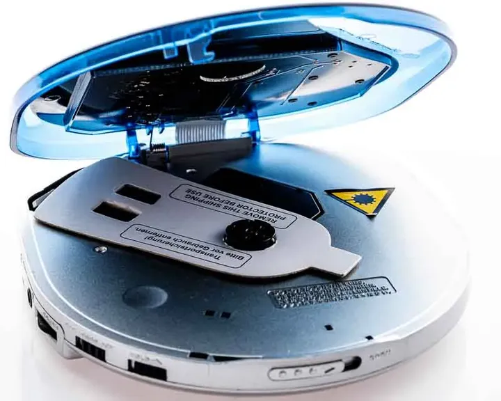 Portable CD Player mit MP3 Wiedergabe DCE - Bild 3