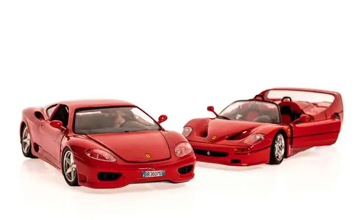 BBURAGO Ferrari Sammelmodelle 2 Stück 1:18 - Bild 3