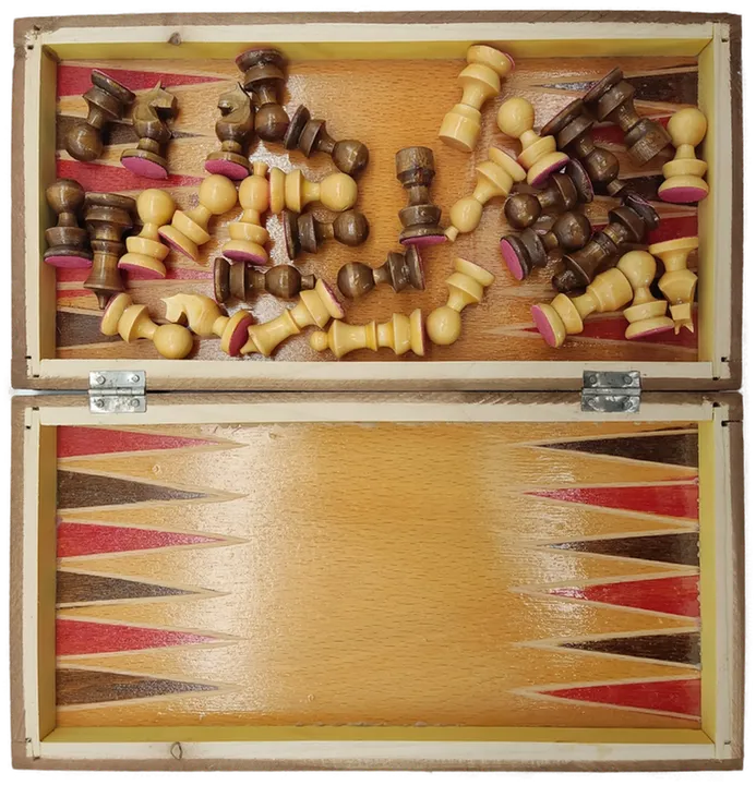 Schachspiel aus Holz - Bild 2