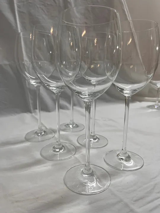 Set mit 6 hochwertigen Rotweingläsern aus Glas - Bild 3