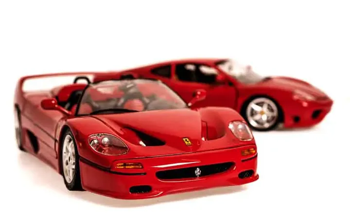 BBURAGO Ferrari Sammelmodelle 2 Stück 1:18 - Bild 1