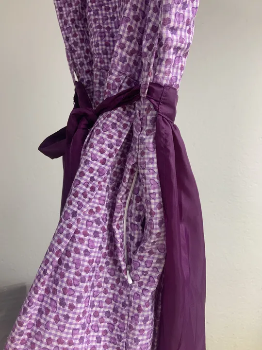 Dirndl - violett - Gr. 140 - Almenrausch - Bild 4