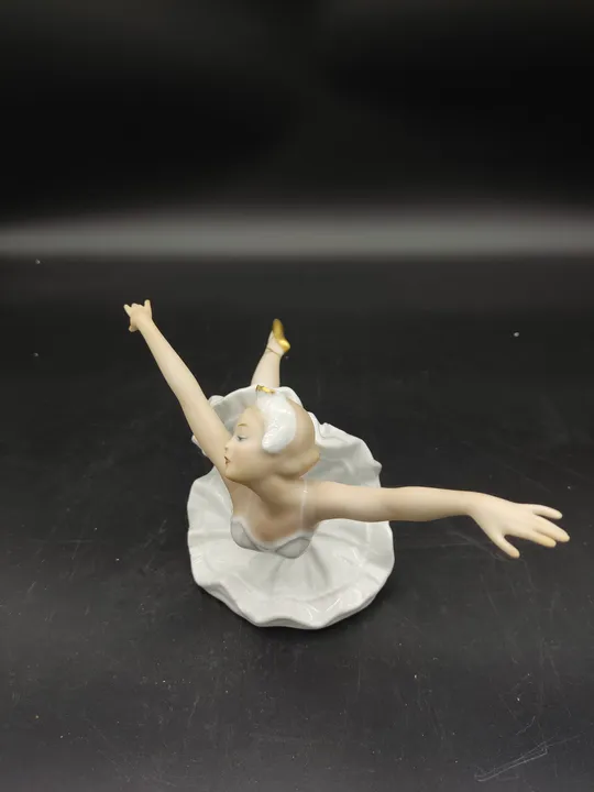 WALLENDORF Porzellanfigur - Ballerina aus Schwanensee - Bild 3