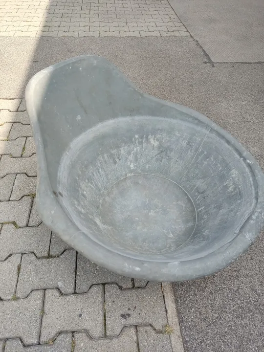 Alte Zink-Badewanne / Sitzwanne / Kinderwanne  - Bild 2