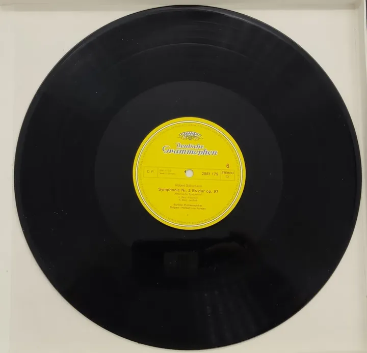 Vinyl 3 Stück Schallplatten  Herbert von Karajan dirigiert Robert Schuhmann 4 Symphonien - Bild 8