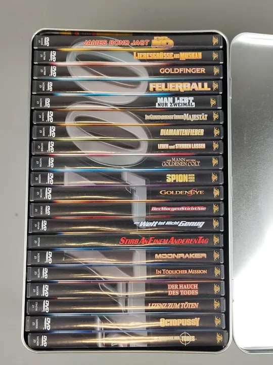 James Bond 007 - DVD Komplett Box mit 20 Filmen - Bild 2