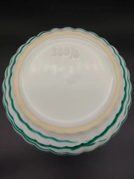 Gmundner Keramik Schüssel mit Wellnerand grüngeflammt (Durchmesser 24cm) - Bild 3