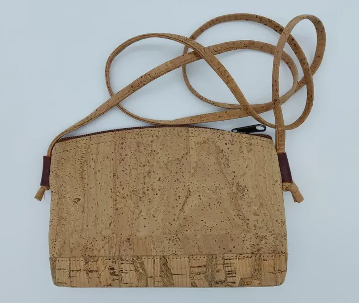 kleine Korkhandtasche aus Portugal - braun  - Bild 2