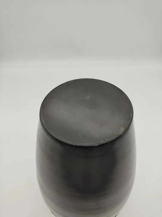 Schwarze Vintage Vase aus Ton  - Bild 4