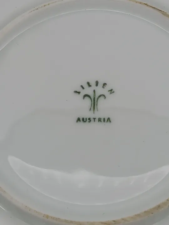 Lilien Porzellan Suppentopf weiß Höhe 11 cm - Bild 2