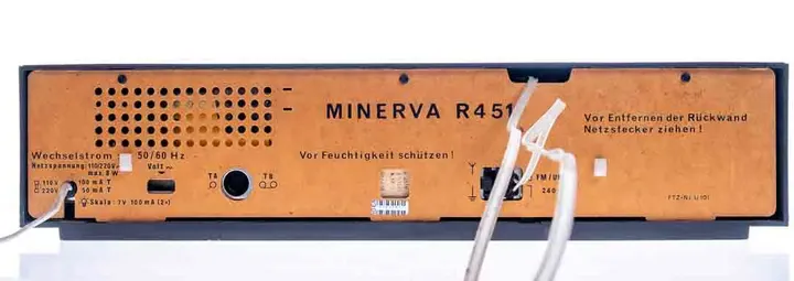 Vintage  Minerva Radio R451 aus den 70er Jahren - Bild 2