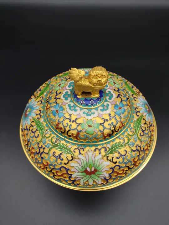 Chinesische Cloisonné Deckeldose aus Emaille - Bild 8