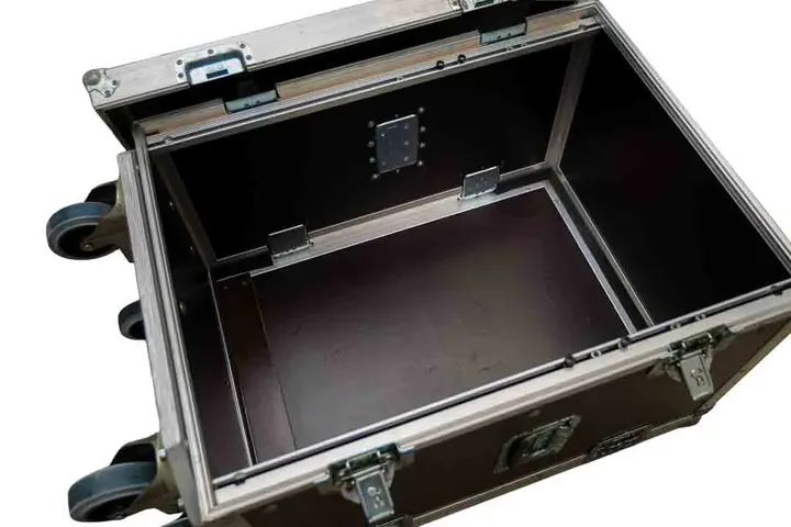 19' Rack 12HE mit Rollen - Bild 2