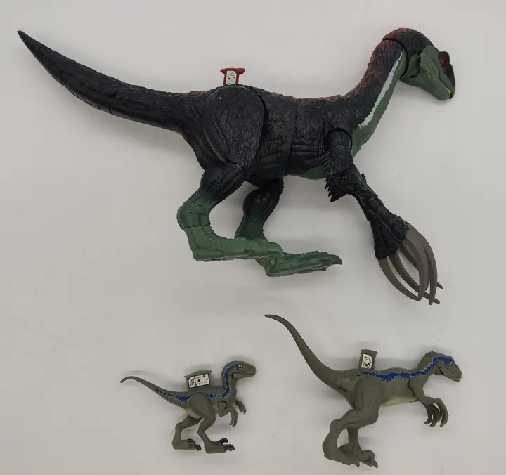 Jurassic World Dinosaurier Konvolut 3 Stück (1 Dominion Sound Slashin + 2  Raptoren) - Bild 4
