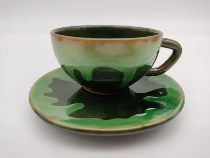 Teeset aus Ton in grün - Bild 2