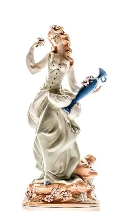 PMI Porzellan Figur Mädchen mit Vase - Bild 4
