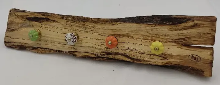 Handgemachtes aus der HAI Werkstatt - Garderobe - Bild 1