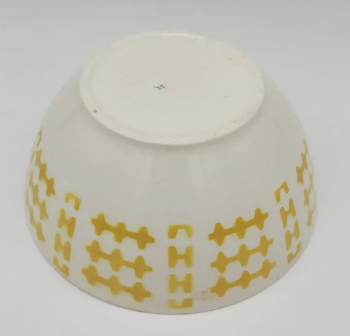 Salatschüssel aus Keramik mit gelbem Muster - Bild 2