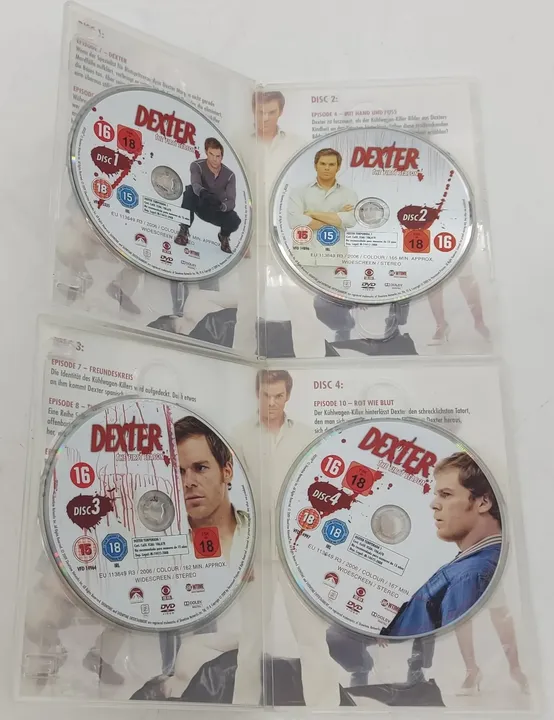 4 DVD's 