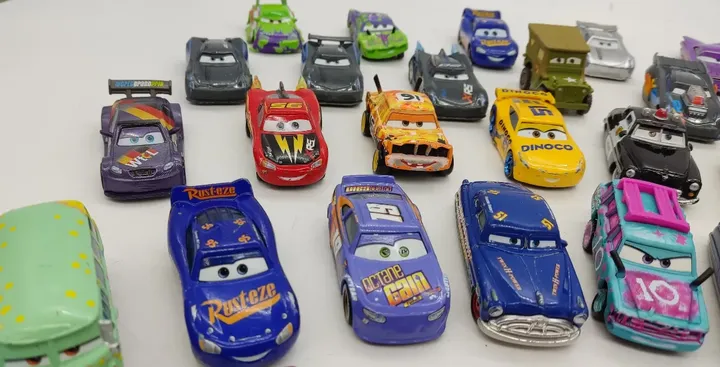  Mattel Disney/Pixar Cars Spielzeugautos 50 Stück - Bild 12