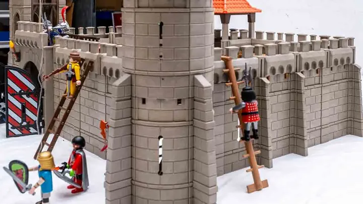 Playmobil Ritterburg mit 18 Figuren und Kleinteilen  - Bild 6