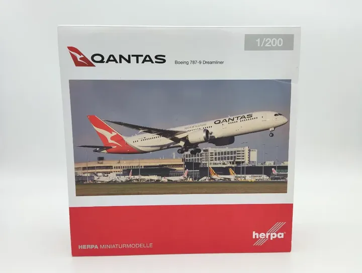 Miniatur-Modell-Flugzeug - QANTAS Boeing 787-9 Dreamliner - Bild 4