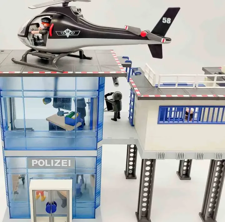 Playmobil Polizeistation & Hubschrauber Set mit Gefängnisalarm - Bild 2
