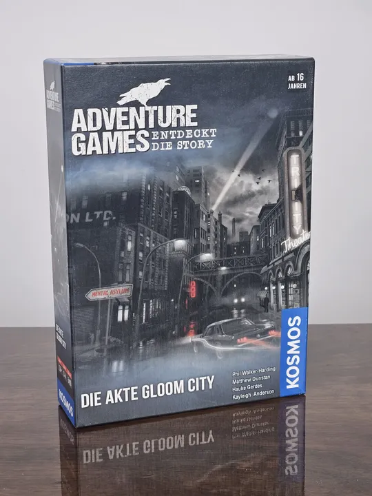 ADVENTURE GAMES - Entdeckt die Story - Die Akte Gloom City - Gesellschaftsspiel - KOSMOS  - Bild 1