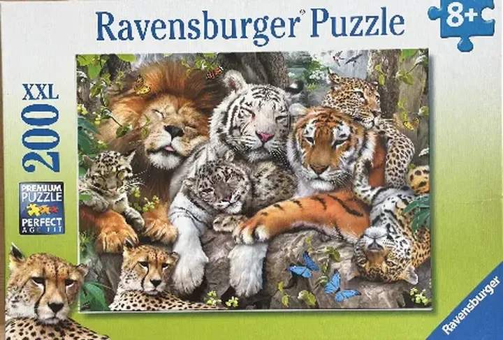 RAVENSBURGER Puzzle XXL 200 Teile (127214) - ab 8 Jahre Schmusende Raubkatzen - Bild 1