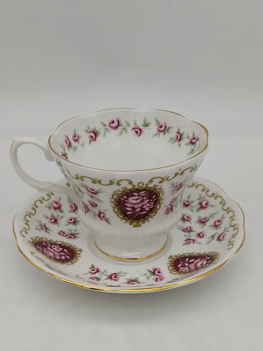 Royal Albert Cameo Series - Tasse mit Untertasse - Bild 1