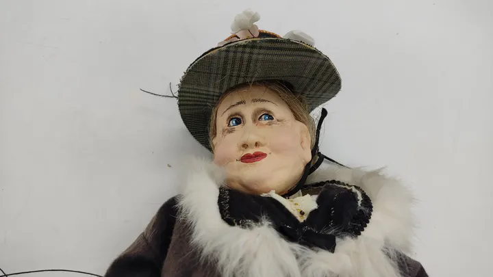 Bürgermeister Gattin Marionette aus dem Böhmisches Puppentheater Höhe ca 48cm - Bild 3