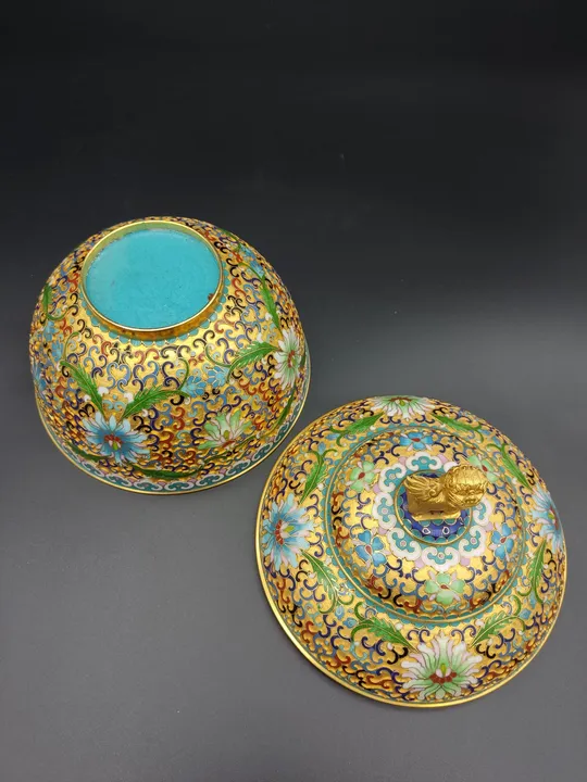 Chinesische Cloisonné Deckeldose aus Emaille - Bild 3