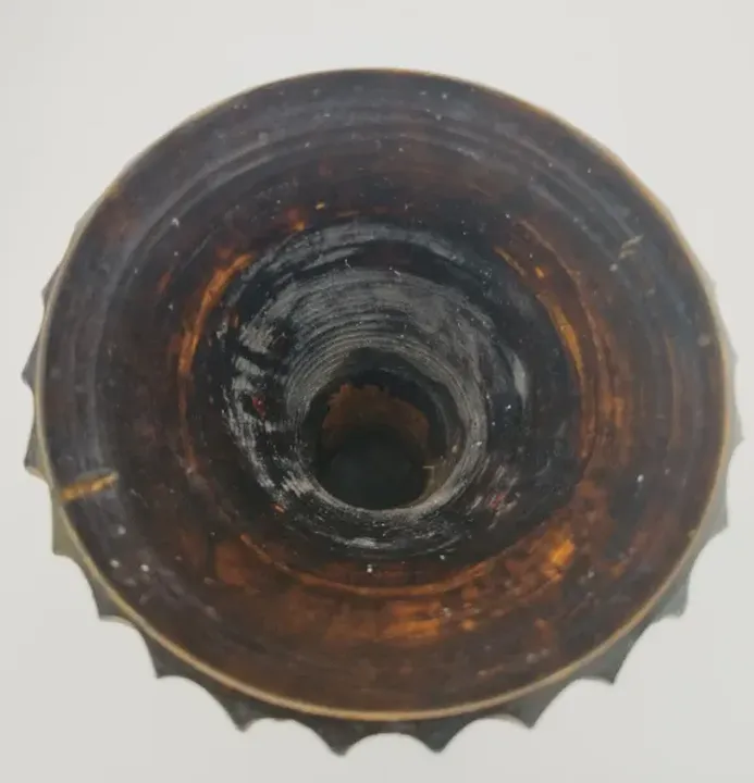 Vintage Holzvase mit Trauben, Ranken und Blättern, handgedreht und geschnitzt - Bild 4