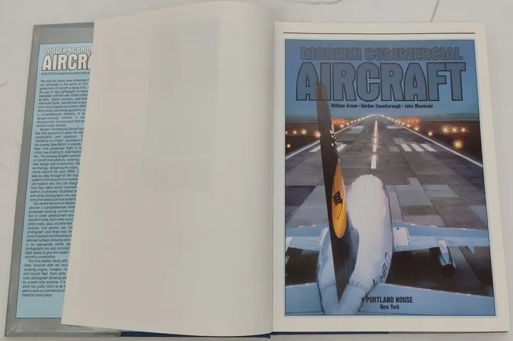 Buch Modern Commercial Aircraft  Sprache ‏Englisch 1988  - Bild 4