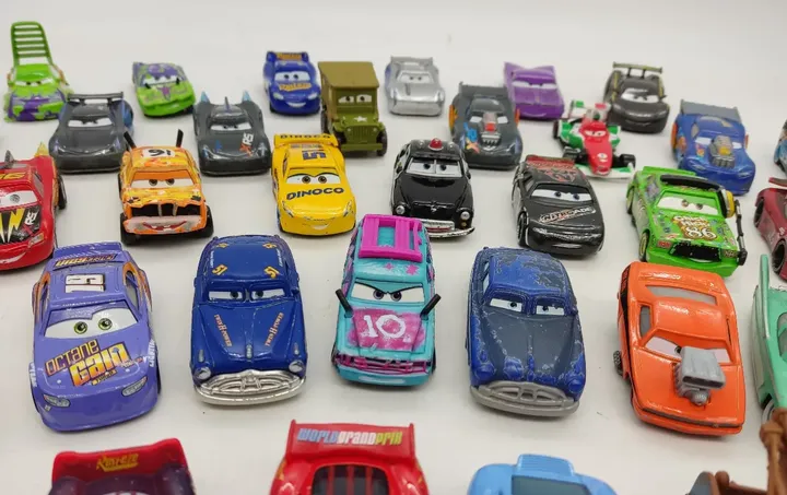  Mattel Disney/Pixar Cars Spielzeugautos 50 Stück - Bild 5