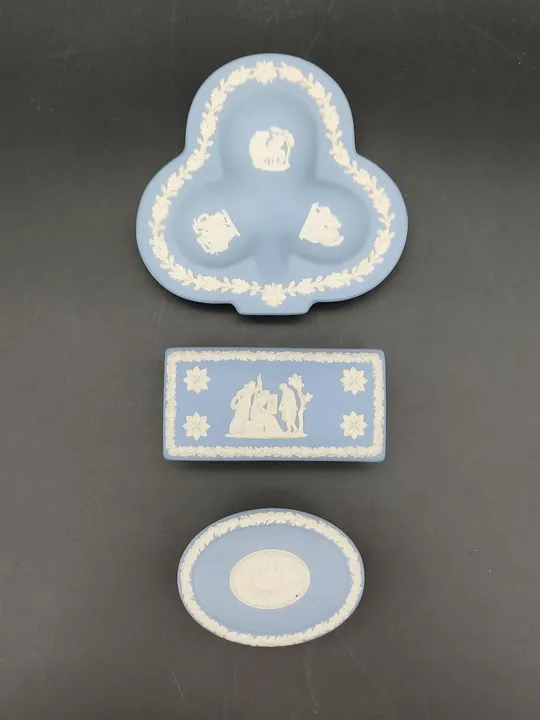 3er Set - Vintage Wedgwood Jasperware Schmuckdosen - blau/weiß - Bild 3