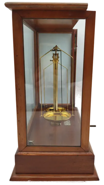 Herrmann Steinbuch Apothekerwaage mit Zubehör - Bild 2