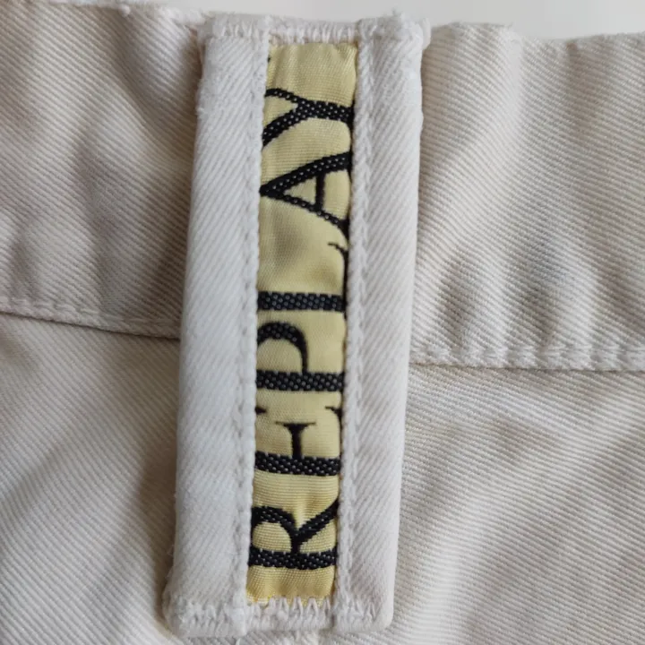 REPLAY Jeans Regular 901 weiß mit Knopfleiste - GR. W38 - Bild 3